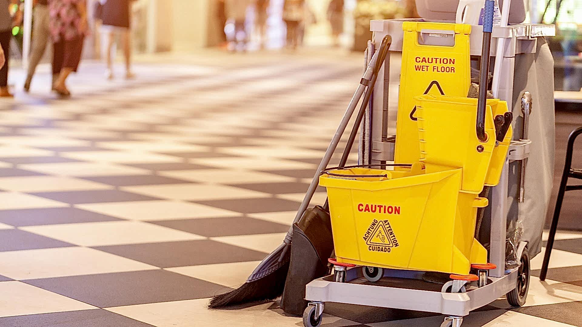 AVM Temizliği Hizmetimiz